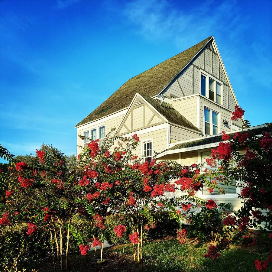 לינה וארוחת בוקר סיינט פיטרסברג The Kenwood Gables מראה חיצוני תמונה