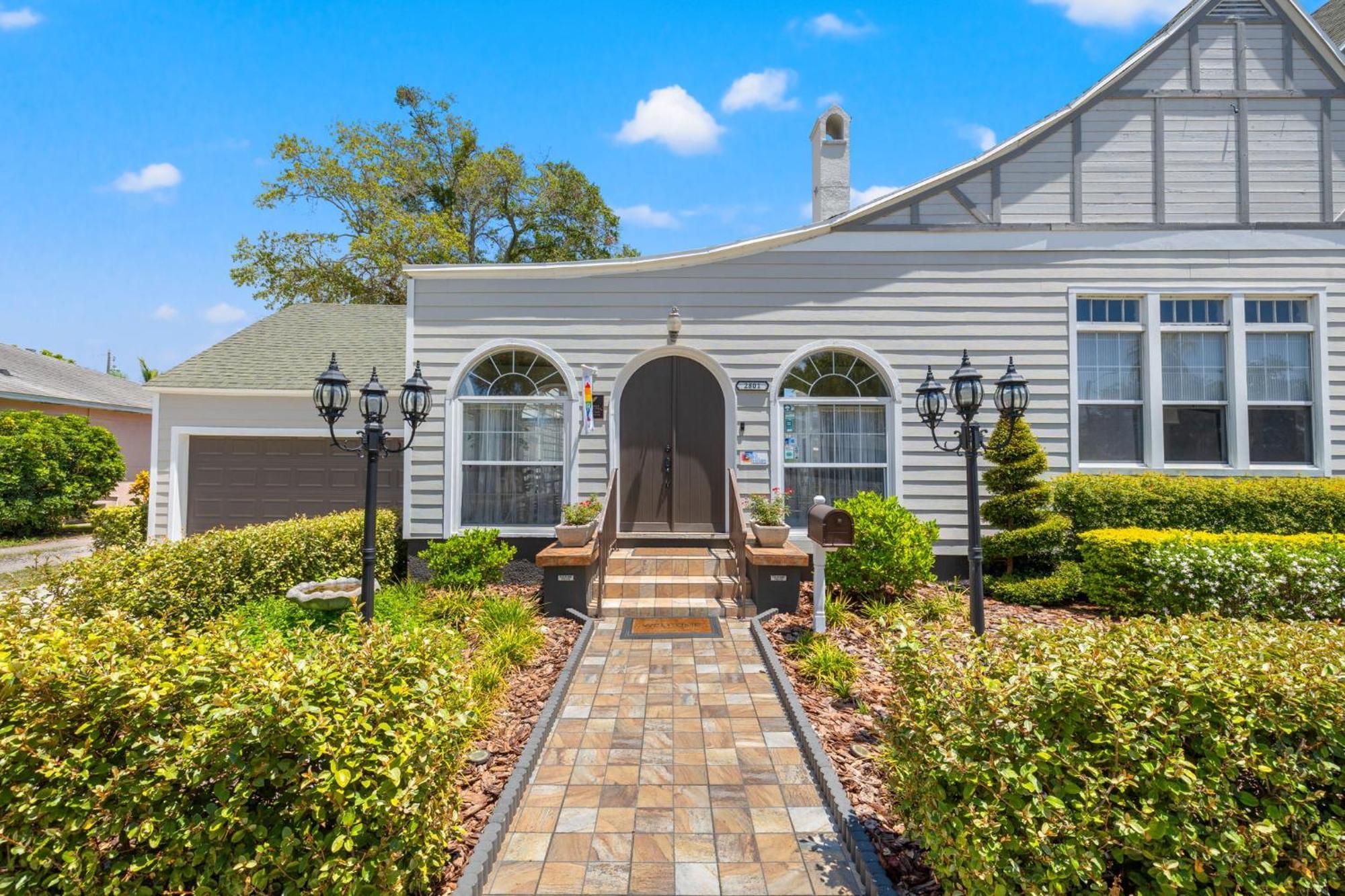 לינה וארוחת בוקר סיינט פיטרסברג The Kenwood Gables מראה חיצוני תמונה
